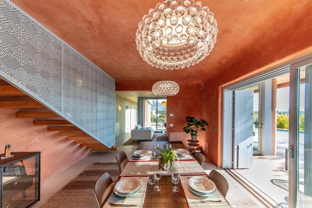 Is Molas Villas Pula