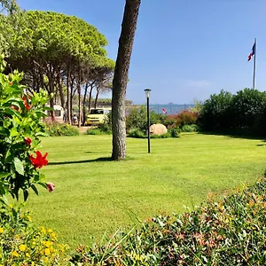 Cala D'ostia Campeggio